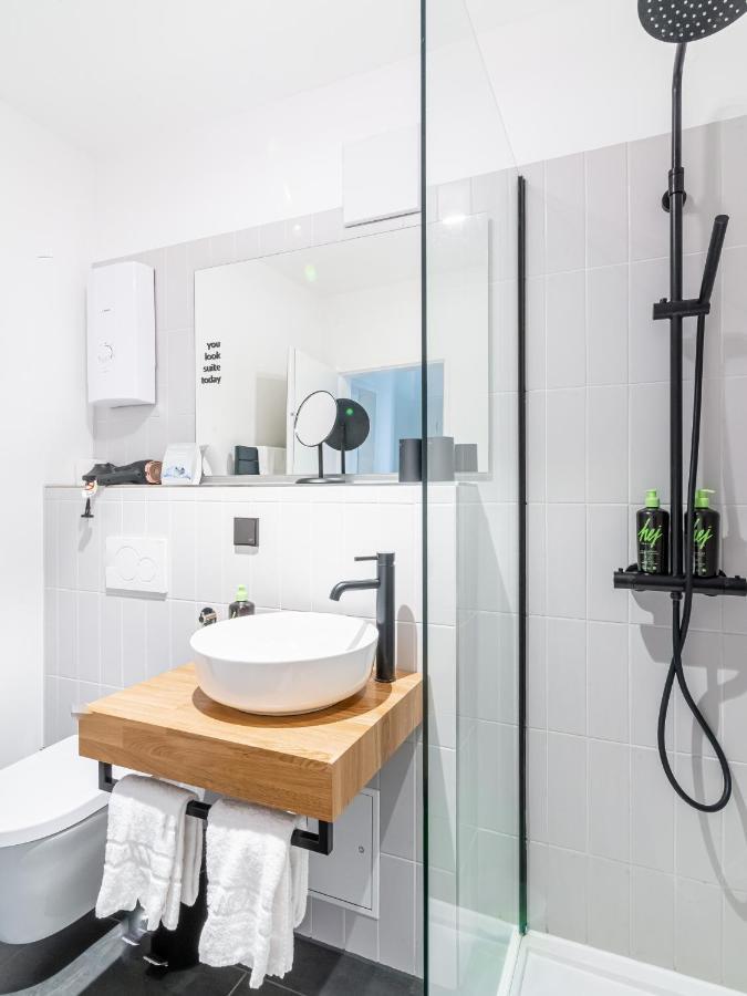 Limehome Wolfsburg Porschestrasse Ngoại thất bức ảnh
